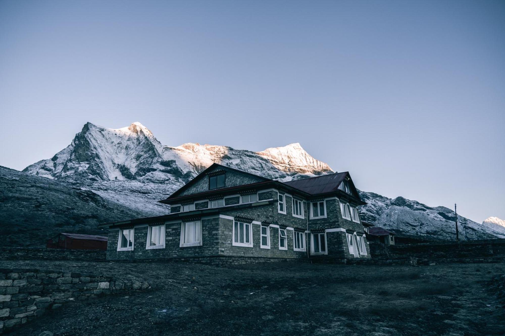 Mountain Lodges Of Nepal - Kongde Exteriör bild